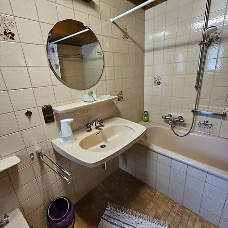 Apartment Henry's Sweet Neukirchen am Grossvenediger